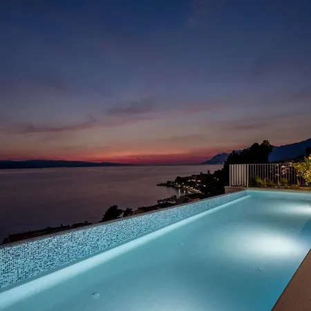 Monachus 1 Villa Brela
