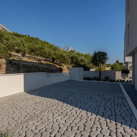 Monachus 1 Villa *