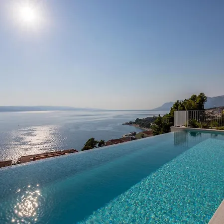 Villa Monachus 1 *